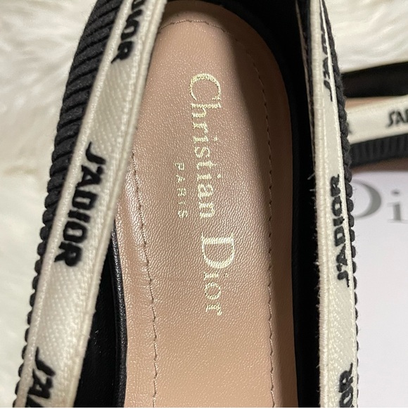 ❌SOLD❌ Christian Dior Embroidered Fabric Ballerina Flats - Picture 3 of 13